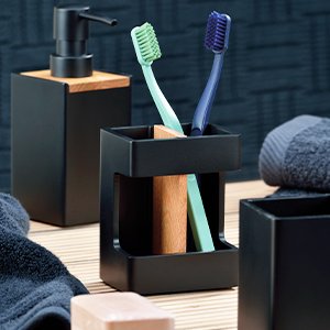 Waschtisch&shy;zubehör