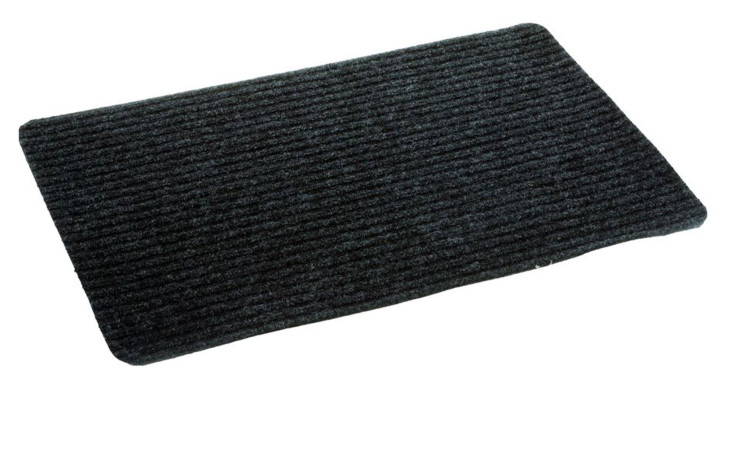 Astra Fußmatte Rib Line Sprint 40x60 cm, rechteckig, schwarz, aus robustem Polyester auf weißem Hintergrund.