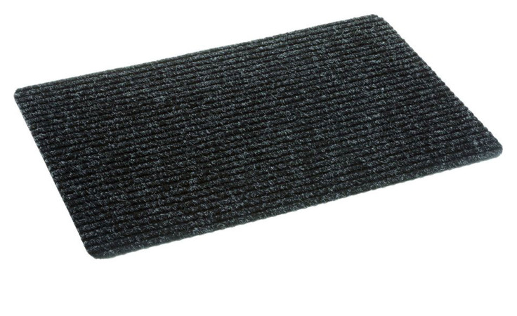 Die Astra Fußmatte Rib Line Sprint, 50 x 80 cm, ist eine schwarz strukturierte Polyester-Fußmatte auf weißem Hintergrund.