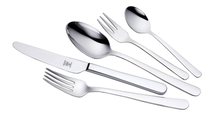 Fünf Justinus Bestecke Style Art 60-tlg. Besteckteile - ein Messer, zwei Gabeln und zwei Löffel - auf weißem Hintergrund.