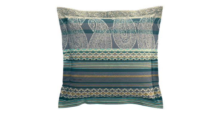 Die Bassetti Satin-Kissenhülle Tiziano 40x40 cm ist mehrfarbig gestreift und mit Paisleymuster versehen.