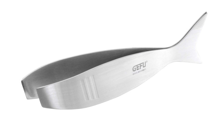 Die GEFU Fischgrätenpinzette Tola in Silber ist ideal für stilvolle Küchendekorationen.