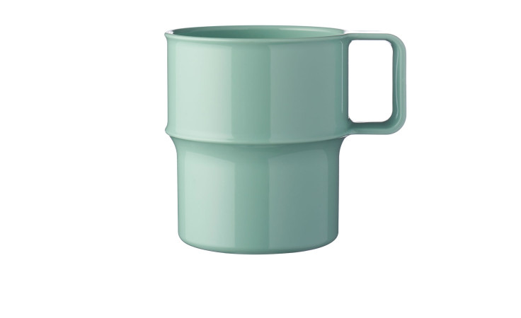 Der Mepal Henkelbecher 280 ml ist ein hellgrüner Keramikbecher mit viereckigem Henkel, ideal zur Dekoration.