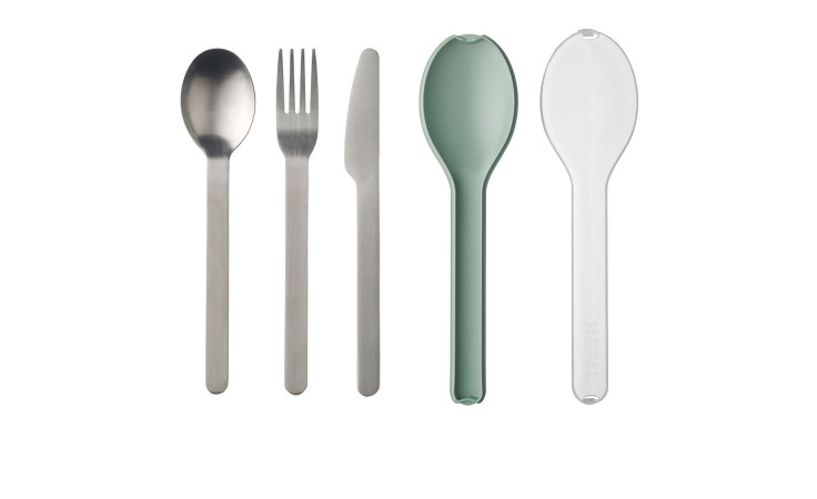 Mepal Besteckset Ellipse 3-tlg. Utensilien vertikal ausgerichtet auf weißem Hintergrund.