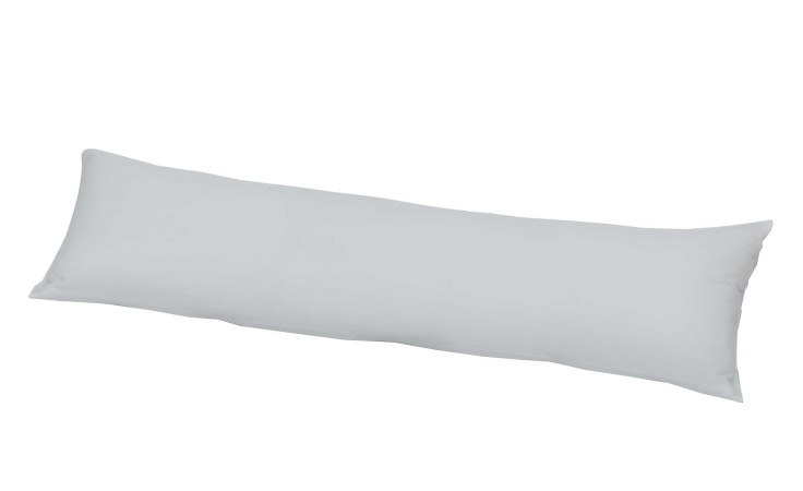 Eine lange, weiße Jersey-Kissenhülle in den Maßen 40 x 140 cm auf einem schlichten weißen Hintergrund.
