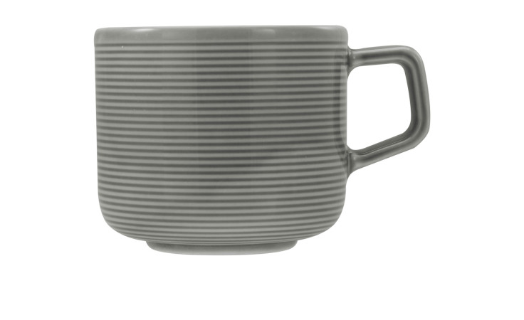 Creatable Kaffeeobere Session 250 ml Becher mit dünnen horizontalen Streifen, 8 cm hoch, rechteckiger Henkel, auf weißem Hintergrund.