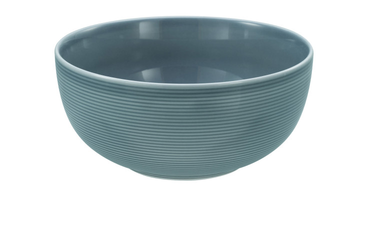 Eine hellblaue Creatable Buddha Bowl Session 16 cm mit einer gerippten Außenseite, die auf einem weißen Hintergrund abgebildet ist.