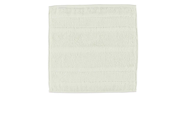 Das Cawö Seiftuch Noblesse ist ein beiges 30x30 cm großes Tuch mit einem einfachen, strukturierten Muster und geraden Kanten.