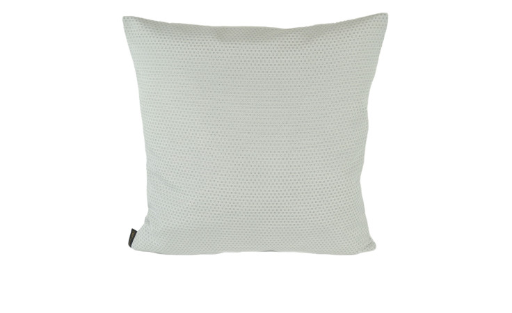 Die Kissenhülle Yuca 38x38 cm Silbergrau ist eine strukturierte, rechteckige Kissenhülle aus Kunstfaser mit einem schwarzen Anhänger.