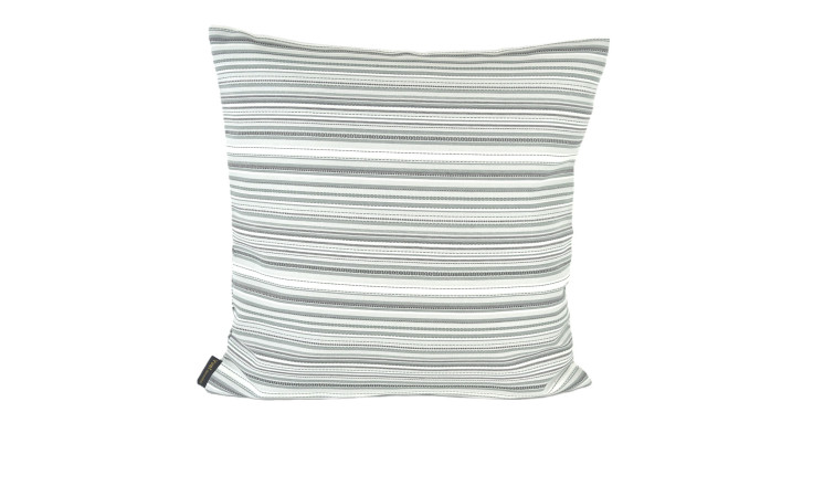Kissenhülle Tropic 38x38 cm in Grau/Grün mit horizontalen Streifen auf weißem Synthetikfaser-Hintergrund.
