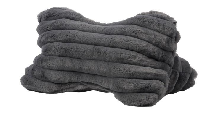 Das Lesekissen Vito 40 x 25 cm von Ambiente Trendlife ist ein geripptes, knochenförmiges Kissen aus Synthetikfaser.