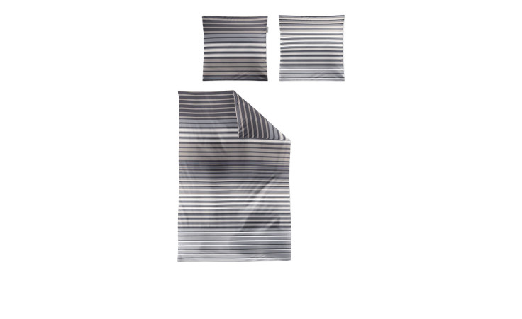 Satin Bettwäsche Lotus 135 x 200 cm mit zwei passenden Kissenbezügen auf weißem Hintergrund.