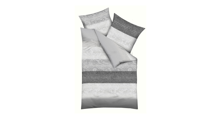 Jersey-Bettwäsche Cando 155 x 220 cm, grau-weiß gestreift, mit zwei Kissen und gefaltetem Bezug auf weißem Untergrund.