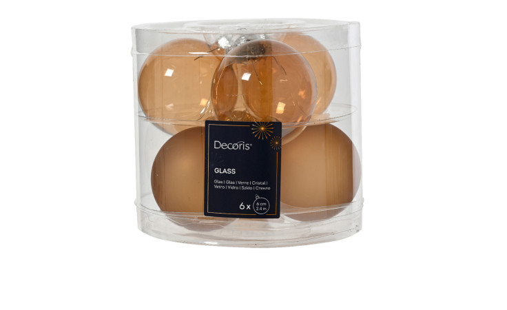 Klarer Behälter mit sechs Christbaumkugeln Pekanussbraun 6cm, Decoris Etikett auf der Vorderseite.