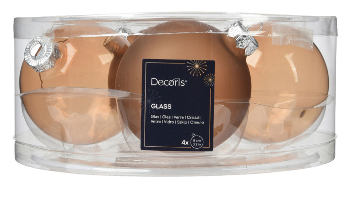 Klare Schachtel mit vier Christbaumkugeln Pekanussbraun 8 cm, gold, Decoris Etikett.