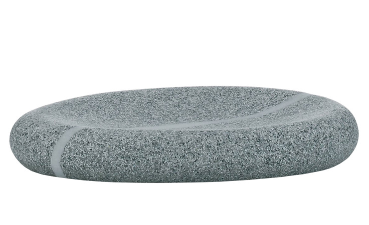 Runde, flache Seifenschale Talus aus grauem Polyresin mit einem weißen Diagonalstreifen auf der strukturierten Oberfläche.