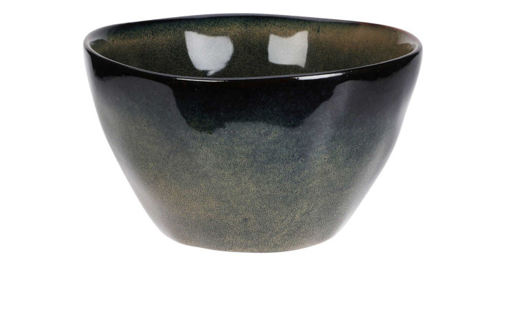 Eine dunkelgrüne, glänzende Keramikschale, Schale 14 x 8cm in Schwarz, mit einer ungleichmäßigen Form auf weißem Grund.