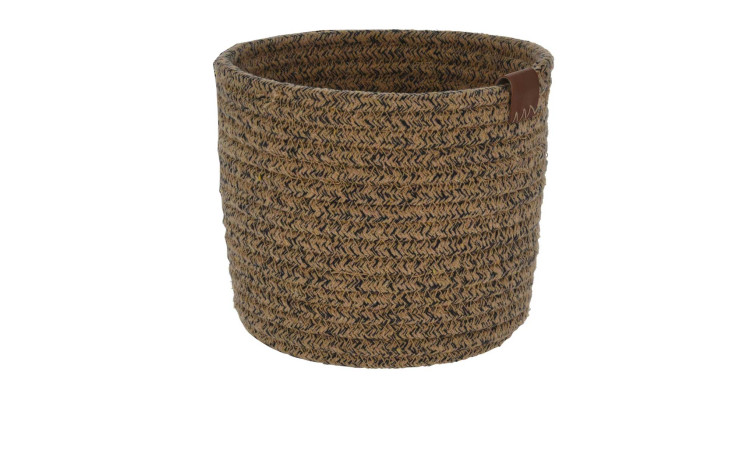 Der Korb 18 x 13 cm ist ein runder brauner Baumwollkorb mit einem kleinen Lederanhänger, ideal für die Dekoration.