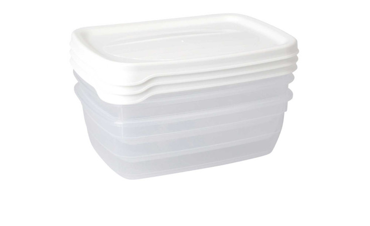 Drei gestapelte transparente Vorratsdosen 3er Set 600 ml mit weißen Deckeln, vor einem schlichten weißen Hintergrund.