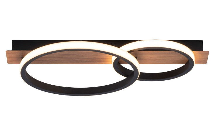 Die Leuchten Direkt LED-Deckenleuchte Trooper verfügt über zwei sich kreuzende LED-Ringe und einen rechteckigen Holzfuß.