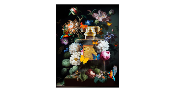 Das Pro-Art Glasbild Essences 60x80 cm zeigt ein buntes Parfumflakon mit Blumen, Schmetterlingen und Vögeln.