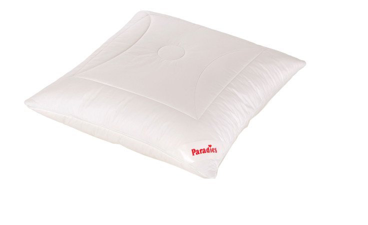 Kissen Softy Bio Duett Plus 80x80, weiß mit Ziernähten, Kunstfaserfüllung und rotem Paradies-Logo.