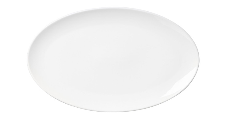 Die Ritzenhoff & Breker Servierplatte Skagen 35 x 20 cm, eine schlichte weiße Porzellanplatte, auf weißem Grund.