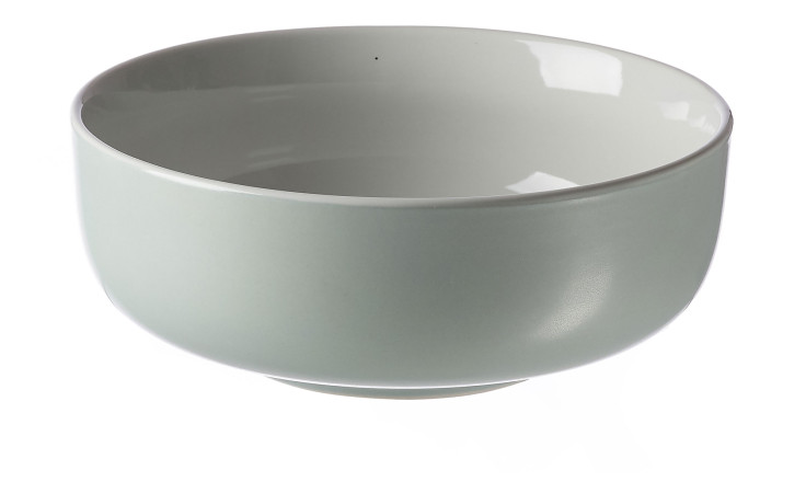 Ein mintgrüner Müslischale Jaspis 14 cm von Ritzenhoff & Breker sitzt leer auf weißem Hintergrund.