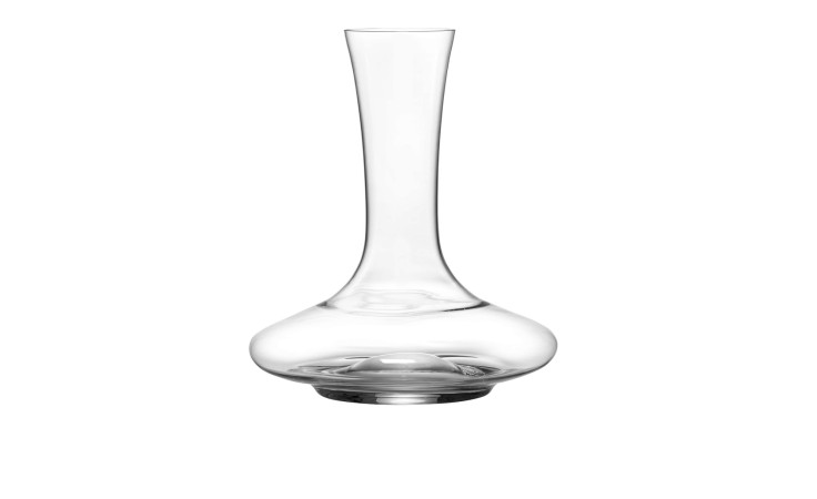 Karaffe Salsa 1,5 l, transparente Glaskaraffe mit breitem Boden und langem Hals, auf weißem Hintergrund.