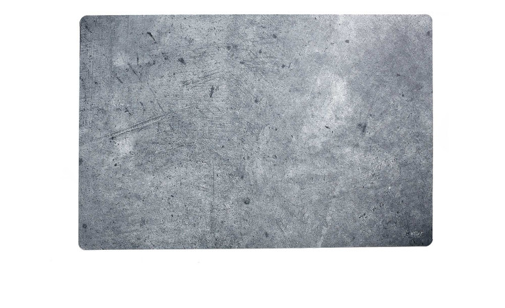 Ritzenhoff & Breker Platzmatte 30 x 45 cm, grau strukturiertes Metall mit Kratzern, isoliert auf weißem Hintergrund.