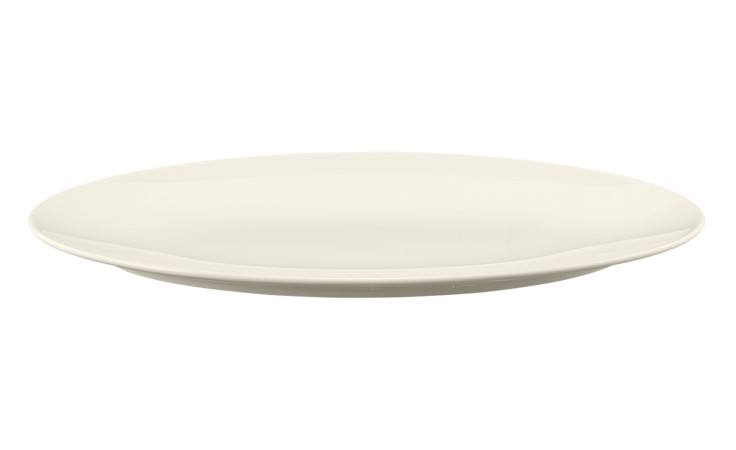 Eine schlichte, weiße Servierplatte Zoe Diamond 33 x 18 cm von Seltmann auf weißem Grund.