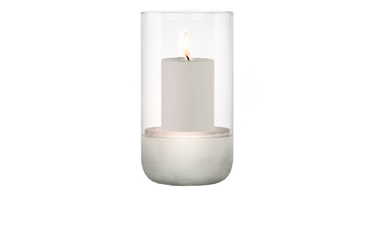 Windlicht Calma 22,5 cm aus transparenten Glas und einer Unterseite aus Beton in grau / weiß.