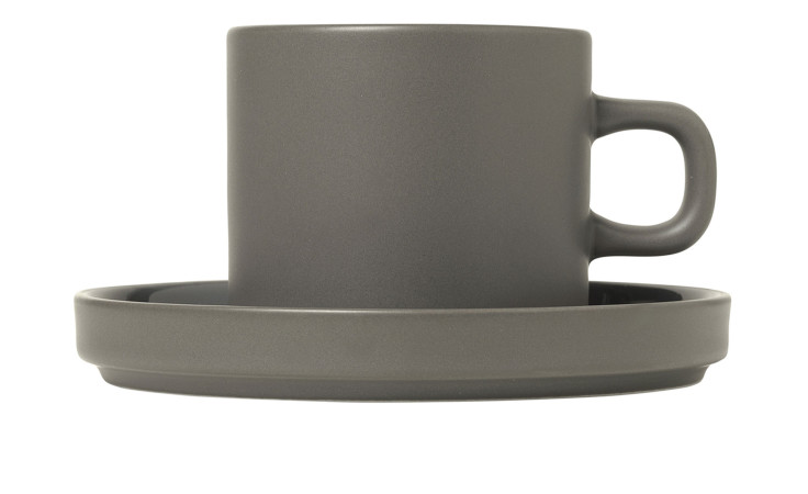 Kaffeetasse Pilar 200 ml mit einer Untertasse aus Keramik in grau.