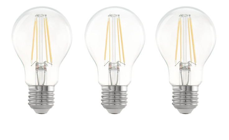 Drei LED-Leuchtmittel 117517 E27 mit sichtbaren Glühfäden nebeneinander auf weißem Grund.