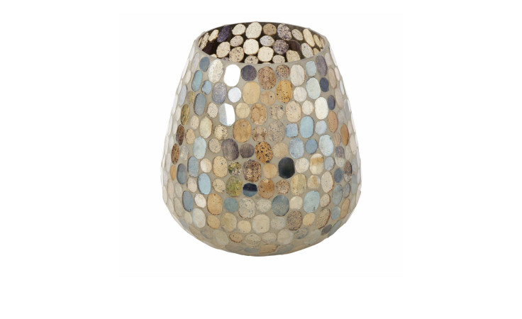 Die Windlicht Kemis 18 cm ist eine runde Glasvase mit einem mehrfarbigen Mosaik, perfekt für eine stilvolle Dekoration.