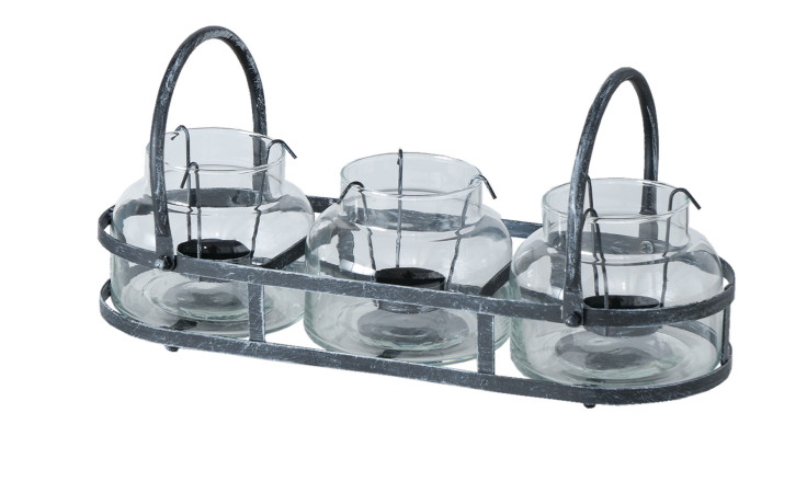 Der Boltze Teelichthalter Zuma hat drei Glashalter in einem Metallrahmen mit Griffen - ideal für eine stilvolle Dekoration.