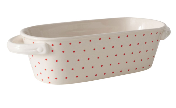 Weiße Rückenform Lilly 31 cm aus Steingut mit roten Punkten und seitlichen Griffen vor weißem Hintergrund.