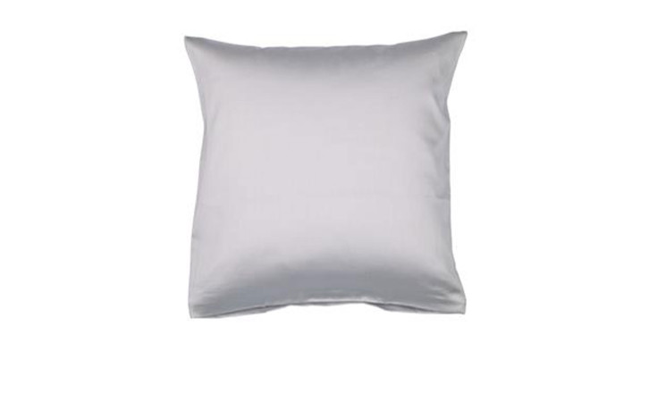 Mako-Satin Kissenbezug Colors in der Größe 80 x 80 cm und in der Farbausführung silber