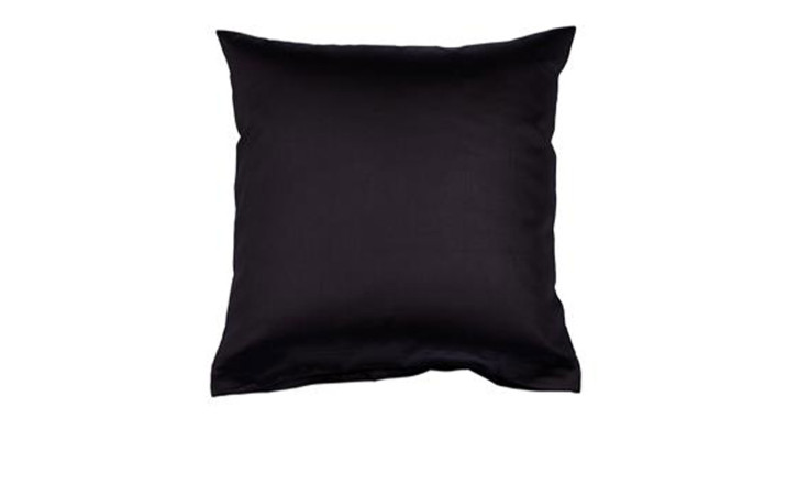 Mako-Satin Kissenbezug Colors, in der Größe 80 x 80 cm und in der Farbausführung schwarz