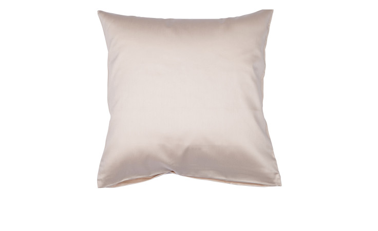 Mako-Satin Kissenbezug Colors in der Größe 80 x 80 cm und in der Farbausführung beige