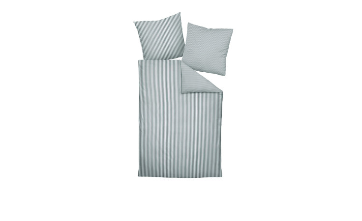 Silber Flanell-Bettwäsche 155x220 cm im Set mit zwei Kissenbezügen, abgebildet auf weißem Hintergrund.