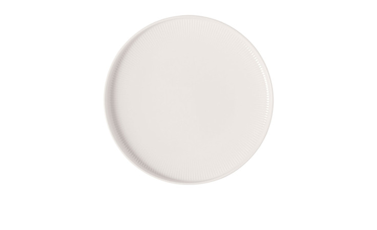 Frühstücksteller Afina 22 cm: Weißer, runder Bone China-Teller mit strukturiertem Rand auf einfarbig weißem Grund.