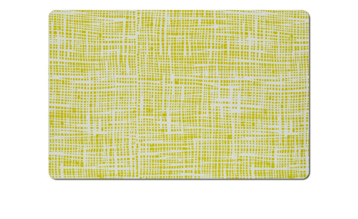 Platzset 43,5 x 28,5 cm mit gelbem, weißem und grünem abstraktem Gitter- und Punktmuster auf Weiß.