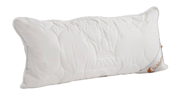 Ein langes, weißes Schlafmond Kissen Der kleine Prinz 40x80cm mit dezenten Nähten und einem kleinen braunen Markenanhänger an einer Ecke.