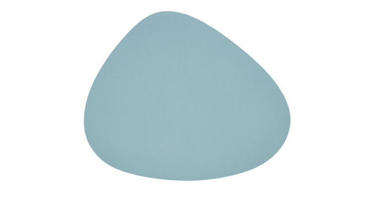 Das Tischset Kaja 37 x 44 cm ist hellblau, ovalförmig mit glatten Kanten - ideal für textile Dekorationen.