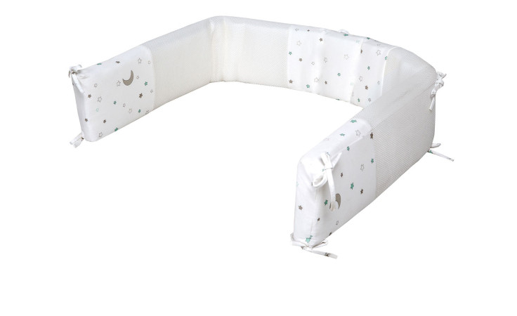 Nestchen Sternzauber 170 cm in Weiß / Taupe mit einer Polstervliesfüllung.