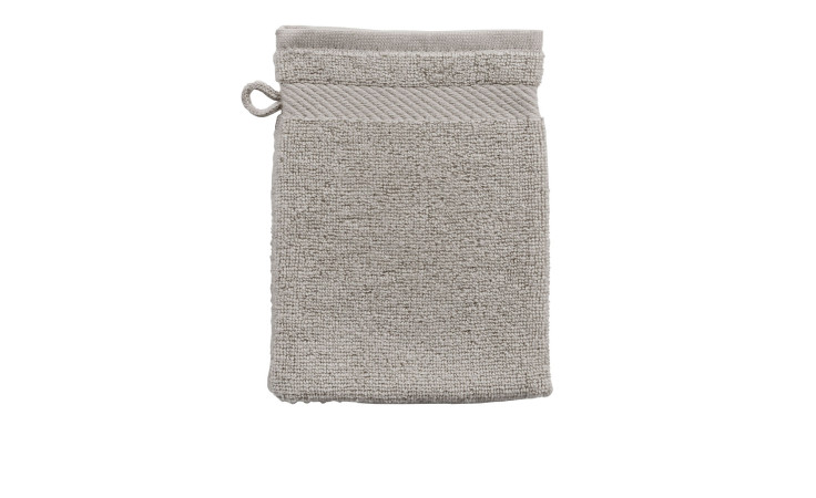 Der Casa Nova Waschhandschuh 16 x 21 cm in Beige mit einer kleinen Schlaufe ist vor einem weißen Hintergrund abgebildet.