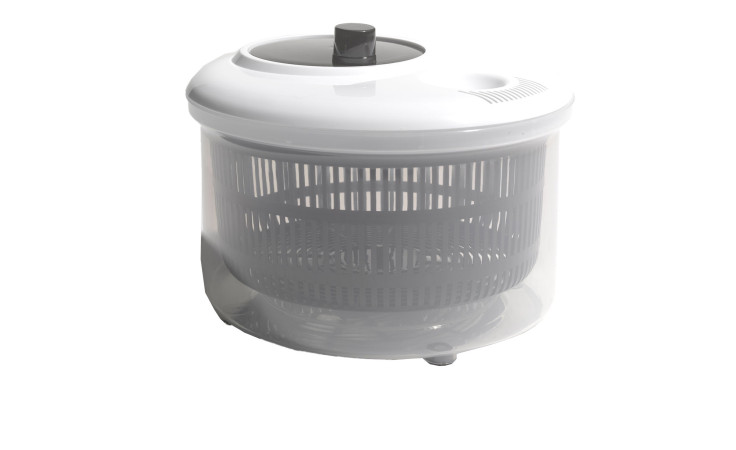 Salatschleuder 16 cm aus Kunststoff mit klarem Behälter auf weißem Hintergrund.