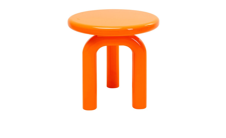 Beistelltisch Eliano Orange von Kare, in Orange mit 3 Beinen