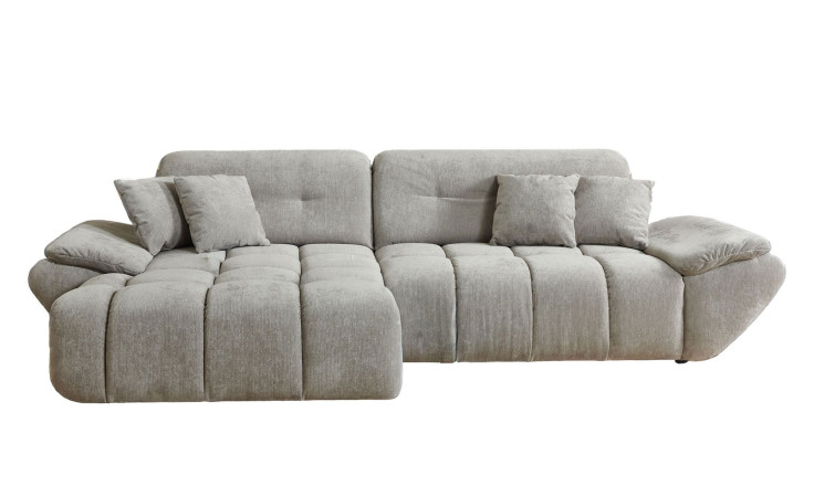 Wohnlandschaft Poppy in Hellgrau mit Ottomane links, pflegeleichter Microfaserbezug und moderner Steppung freigestellt vor weißem Hintergrund.